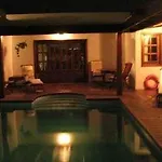 Ana Villa *