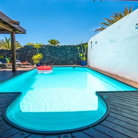 Ana Costa Teguise