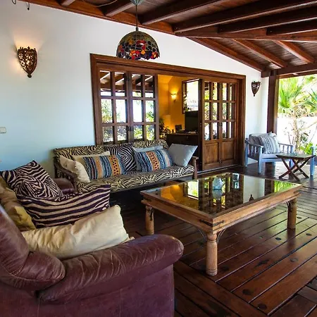 Ana Costa Teguise